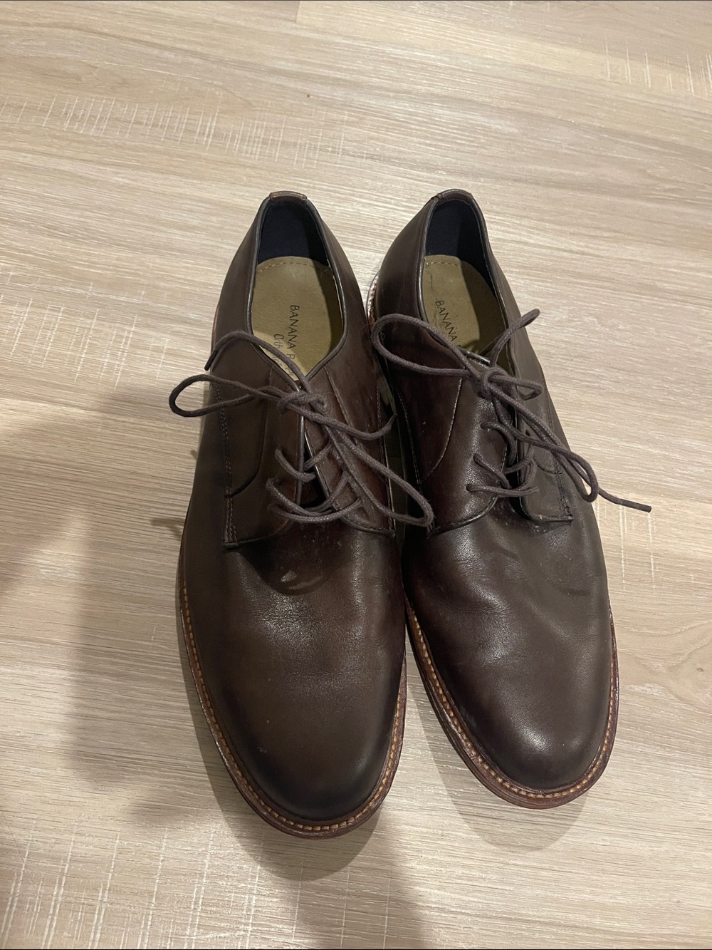 Banana Republic Dark Brown Leather Derby Oxfords
